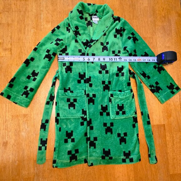 Minecraft CREEPER ROBE ~ Size 10 ~ Green Black Bathrobe Plush Fleece PJ ~ Mojang - Picture 9 of 10